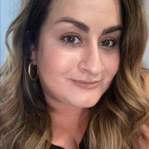 Meet your Posher, Natasha